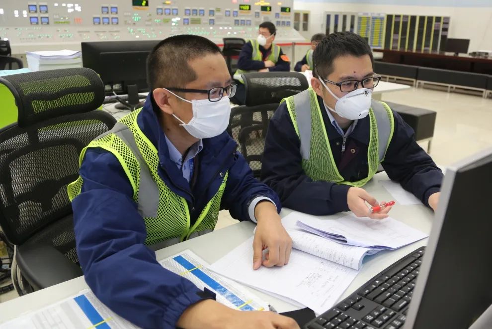 核聚群英华龙一号调试作战计划员