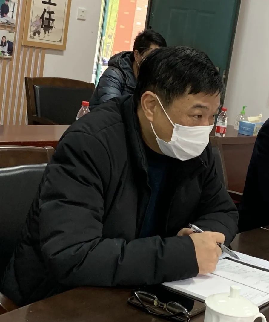 关爱师生精准指导仁和街道主要领导莅临我校调研