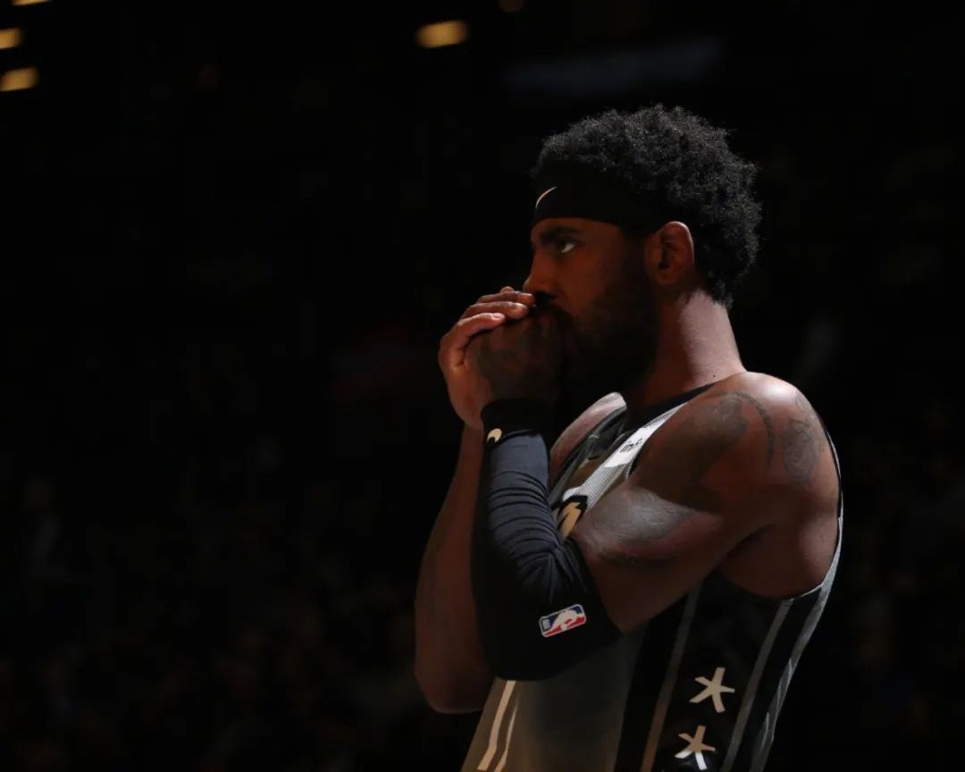 小小帅51分!单节51分!史诗逆转把欧文看哭了!