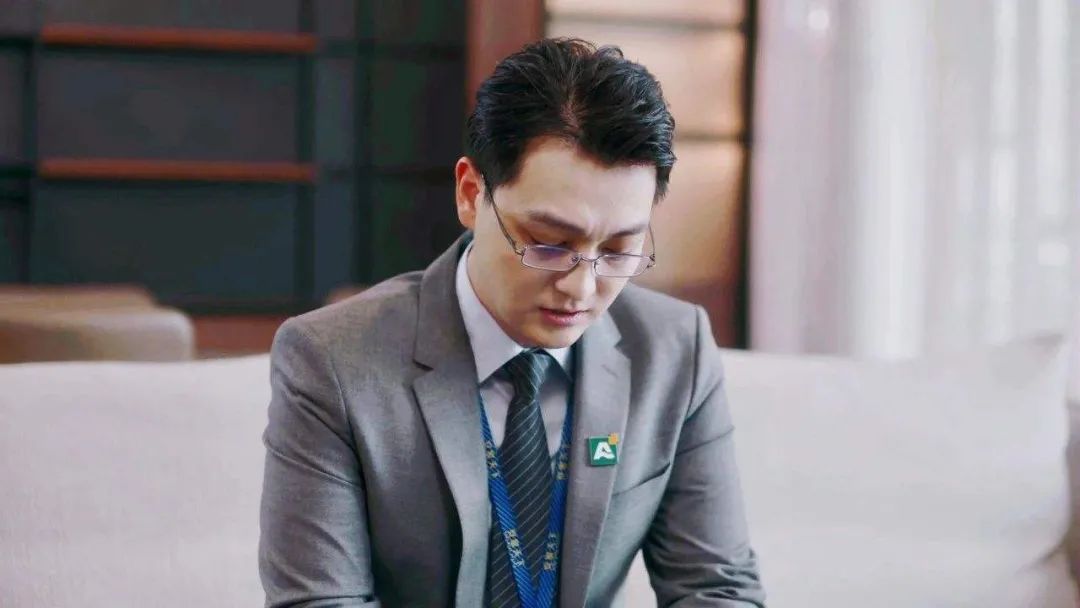 安家店员个个戏精谢亭丰称小葛优鱼化龙童星出身