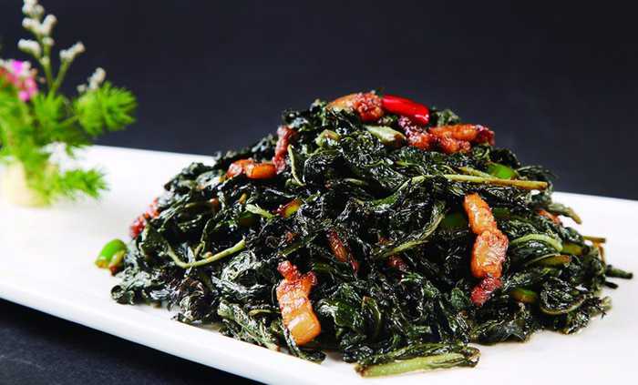 这种菜市场缺口很大,每斤能卖到50元,但敢摘的农民却不多_芝麻