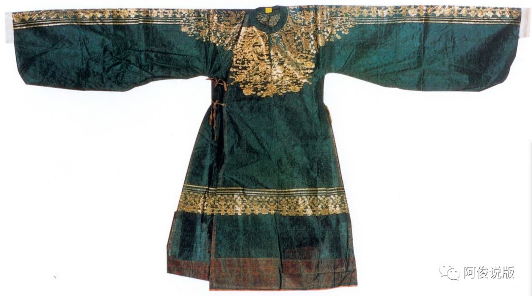 孔府旧藏之明制汉服女