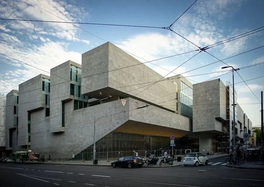 2020年普利兹克建筑奖揭晓:伊冯·法雷尔 & 谢莉·麦克纳马拉