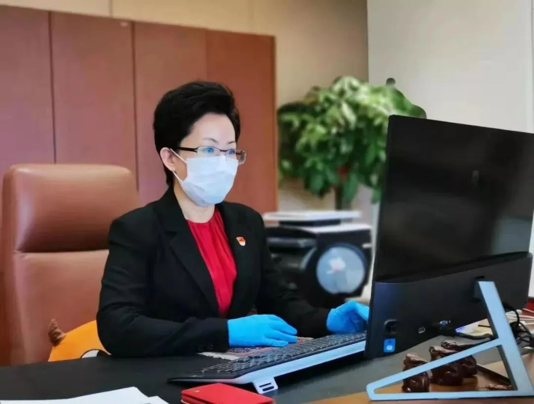 作为淄博市医药医疗产业的代表性企业,蓝帆医疗第一时间站到抗疫一线.