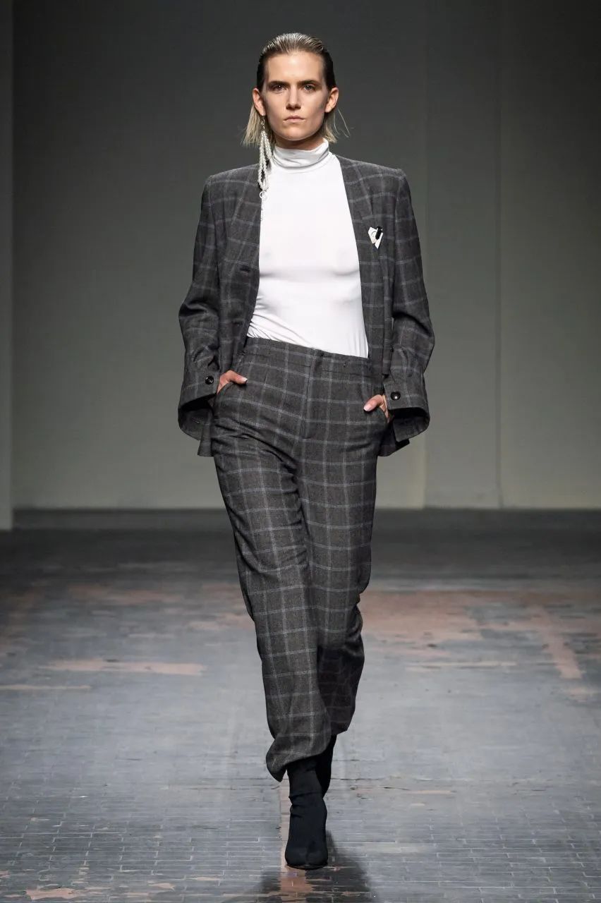 罗马时装周唯一华人品牌 | fendi女士亲临jing yu发布会现场_王祉诺