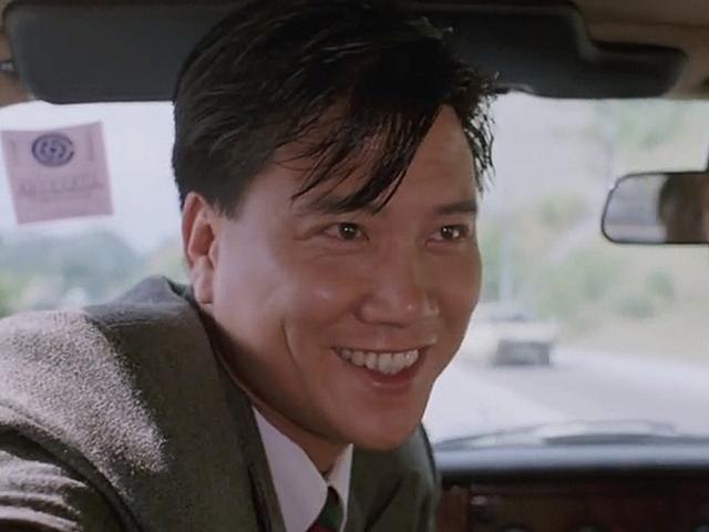 本以为周润发气场够强大了看到梳着大背头的万梓良我改观了