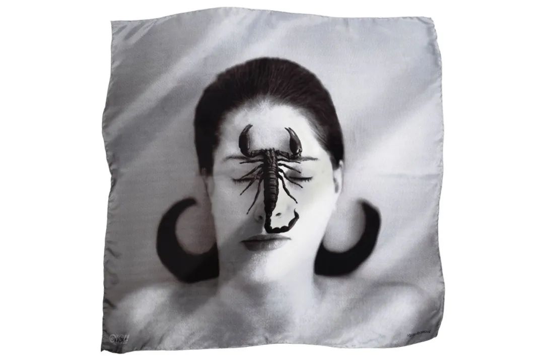 "爱的艺术"里亏欠了你的名字:乌雷_阿布拉莫维奇