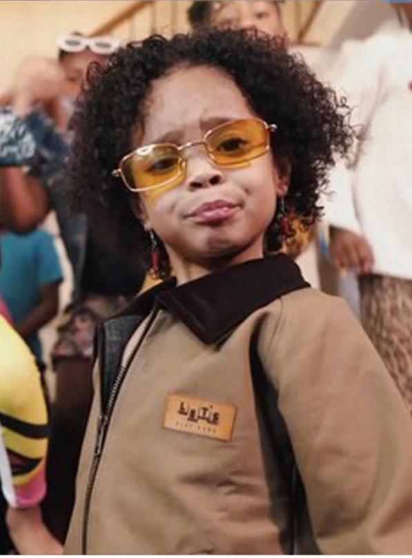 原创女儿小西北表演说唱被指抄袭金卡戴姗提议原创者我们合作吧