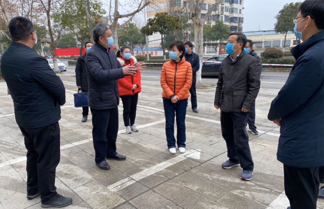 岳兴平在谷城督导疫情防控工作时强调: 强化交通通道管控 规范隔离