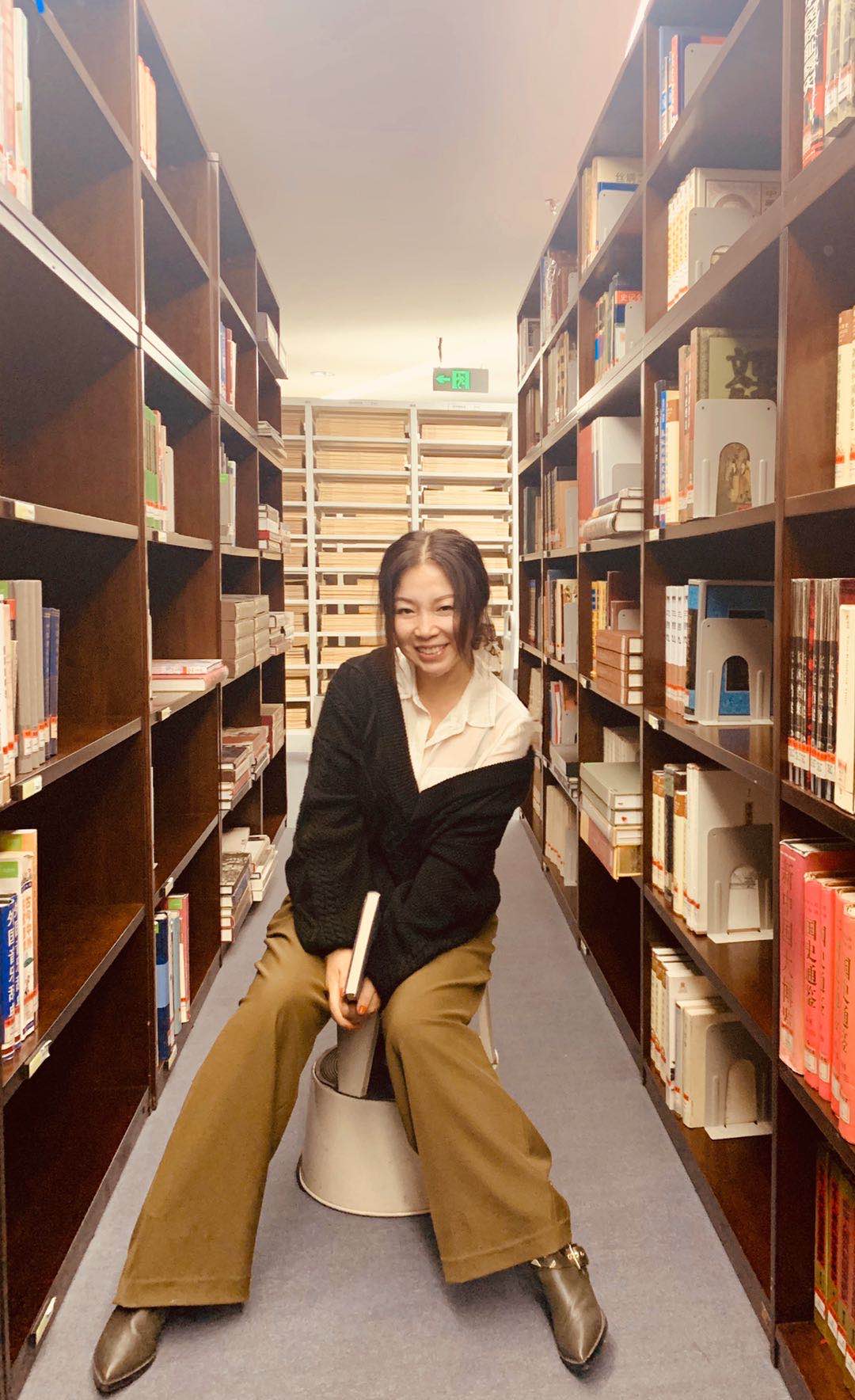 深圳诗人李可君故乡为我点亮归家的路标