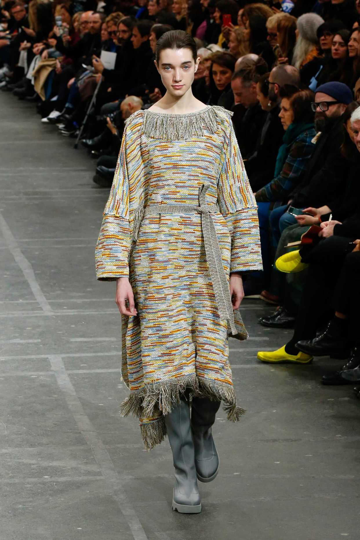 fw20向1999年春夏系列致敬重新演绎三宅一生apoc理念