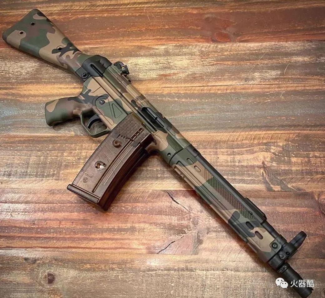 八仙过海各显其能国外涂装改造定制款枪械美图集