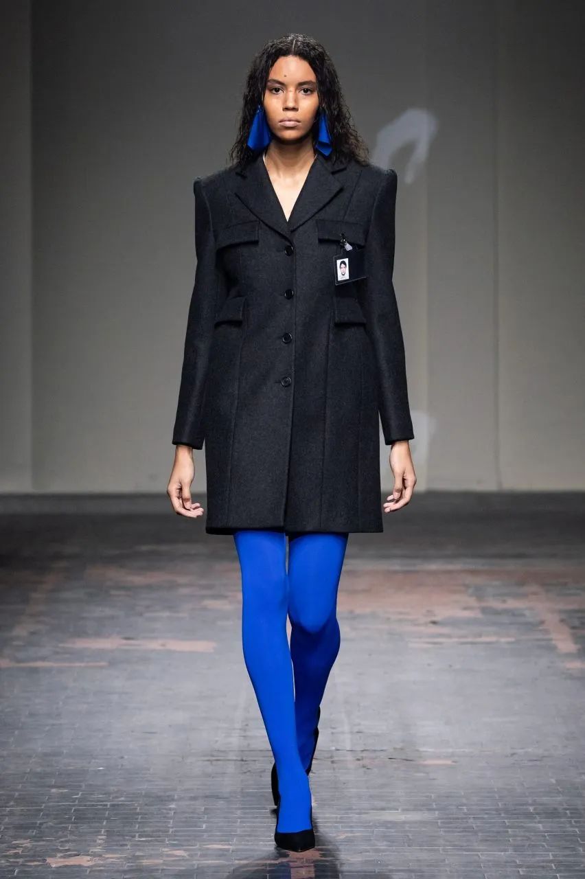 罗马时装周唯一华人品牌 | fendi女士亲临jing yu发布会现场_王祉诺