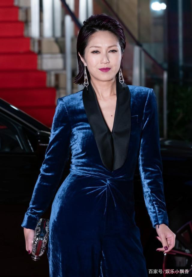 明星美照,图一杨千嬅红毯照,衣着时髦举止优雅柔