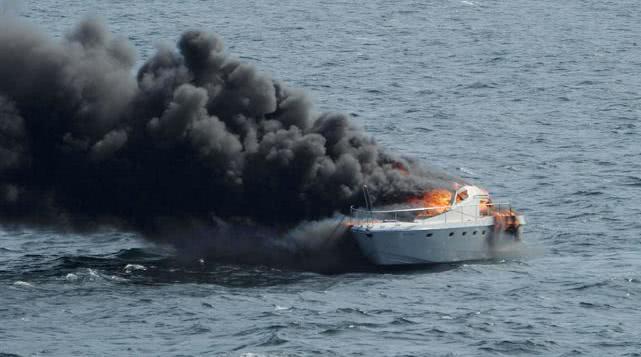 原創土耳其私人遊艇起火仇殺或意外富商無望跳海卻遇驅逐艦獲救