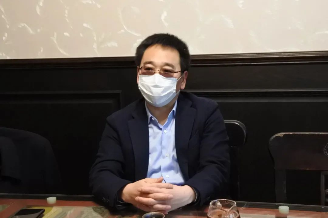 商会拜访常务副会长金博建工集团有限公司董事长袁国良