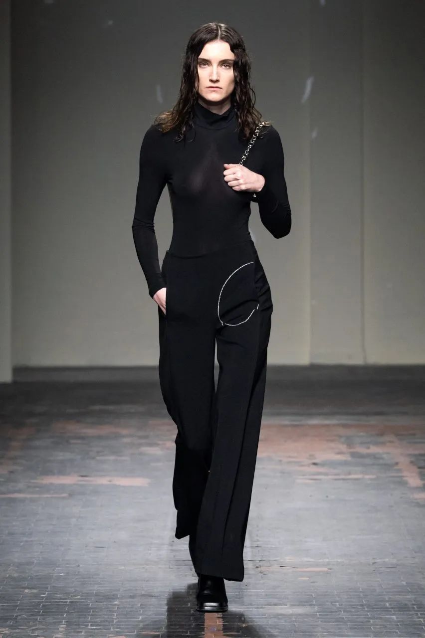 罗马时装周唯一华人品牌 | fendi女士亲临jing yu发布会现场_王祉诺