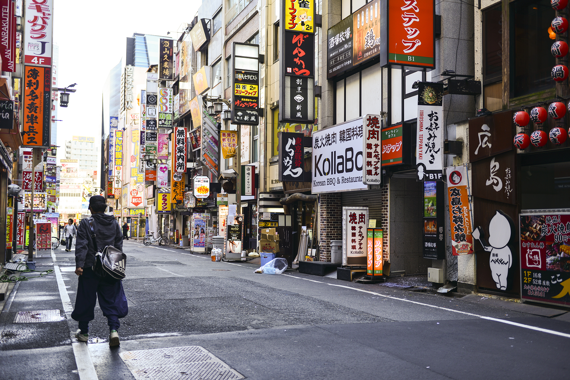 日本最大的红灯区早上的情景是这个样子的完全没想到啊