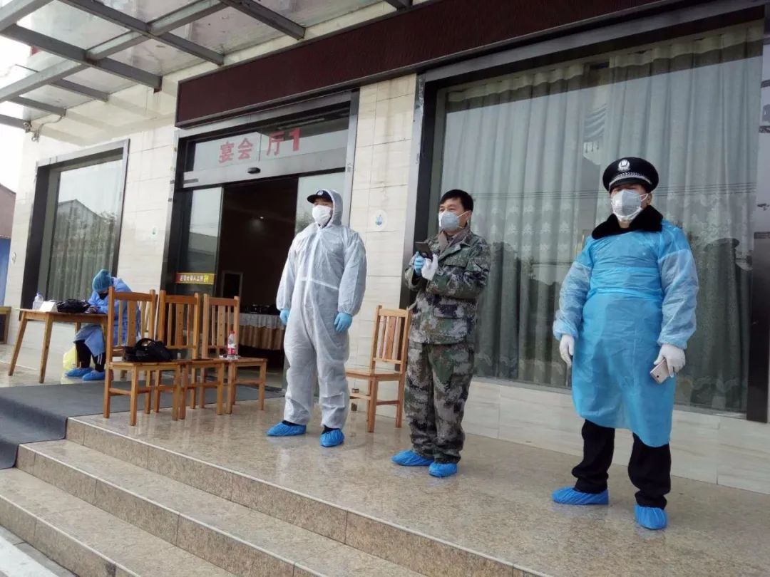 临时党支部战疫一线百里洲镇集中隔离点临时党支部架起战疫连心桥