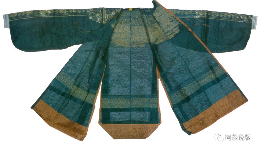 孔府旧藏之明制汉服女