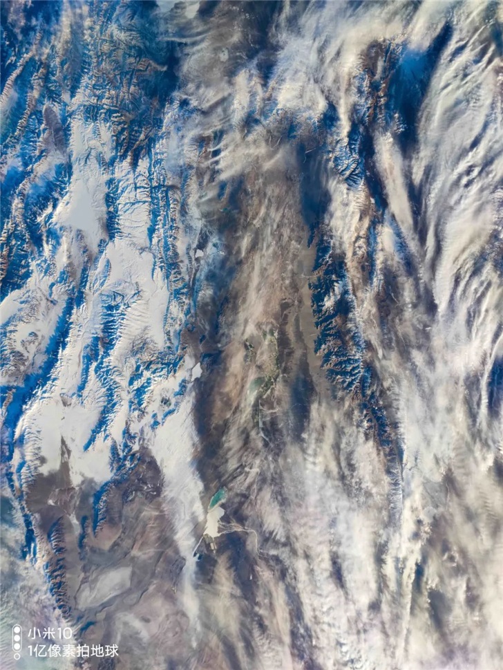 雷军:小米10"一亿像素拍地球"背后的故事