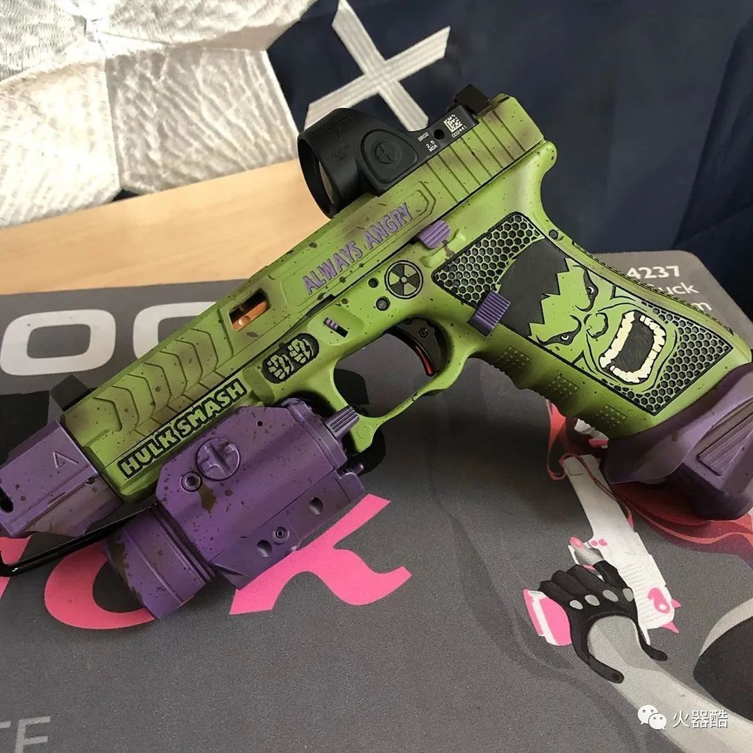 八仙过海各显其能国外涂装改造定制款枪械美图集