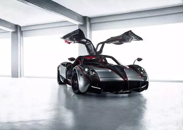 稀有超跑改装帕加尼huayra
