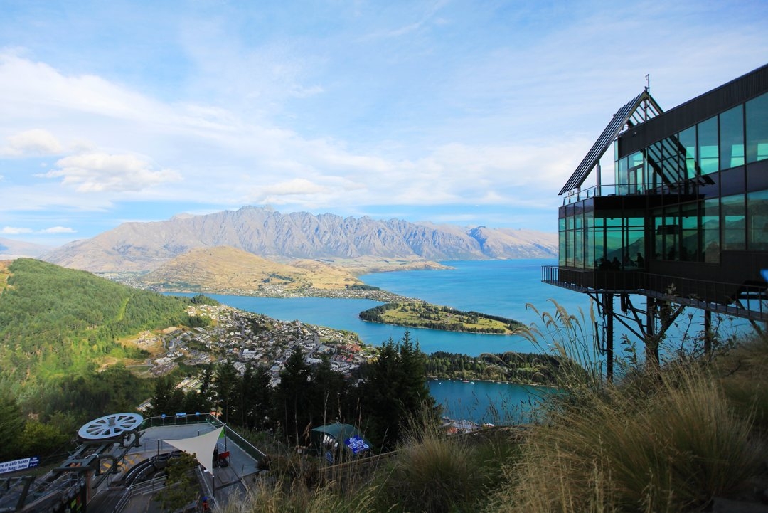 新西兰超美的皇后镇,她的名字由来如何?_skyline