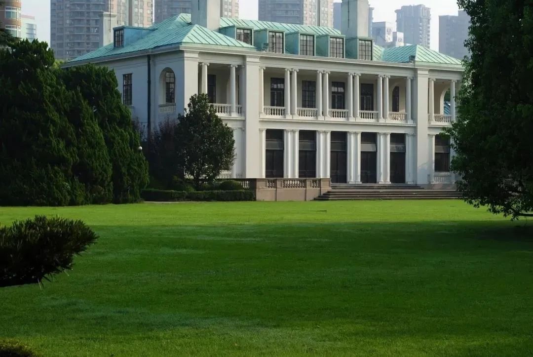 沙逊别墅99虹桥路2409号武康大楼99淮海中路1850号罗密欧阳台99