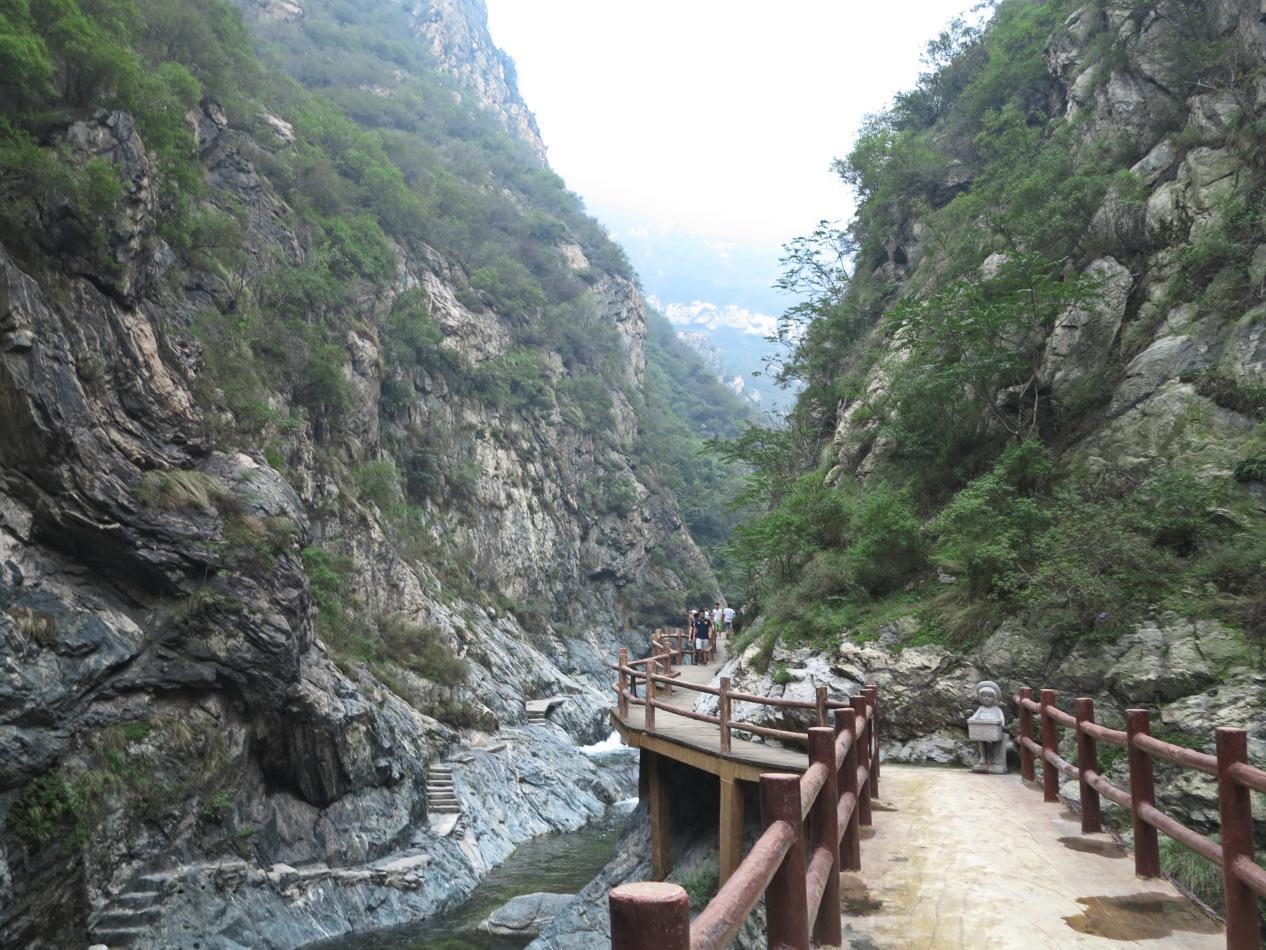 原创华山脚下藏着一个幽谷奇石的小仙境去了不想走