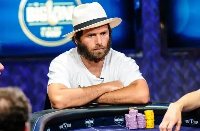 转移目标!大老板rick salomon吊打扑克顽童