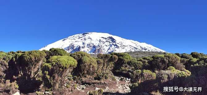 雪山攀登赤道的温度亦未融化的冰川乞力马扎罗