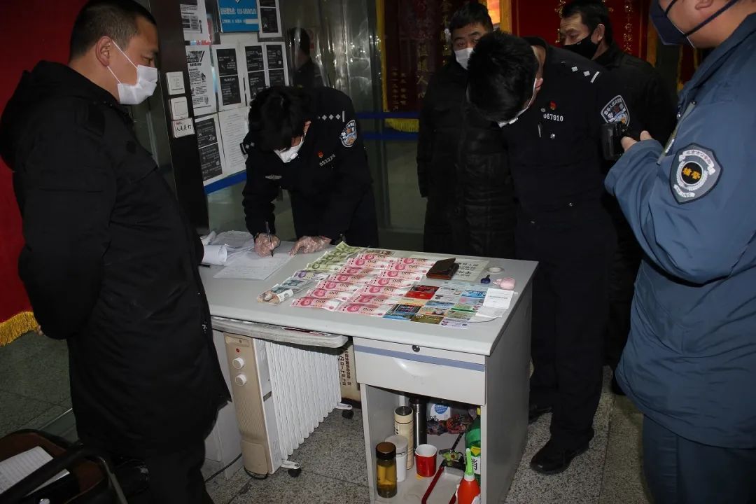 石榴庄站派出所收到群众感谢信.马泉营站派出所收到群众感谢信.