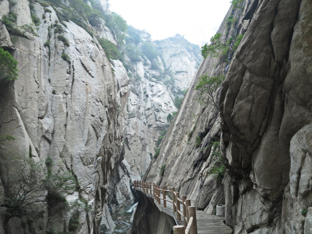 原创华山脚下藏着一个幽谷奇石的小仙境去了不想走