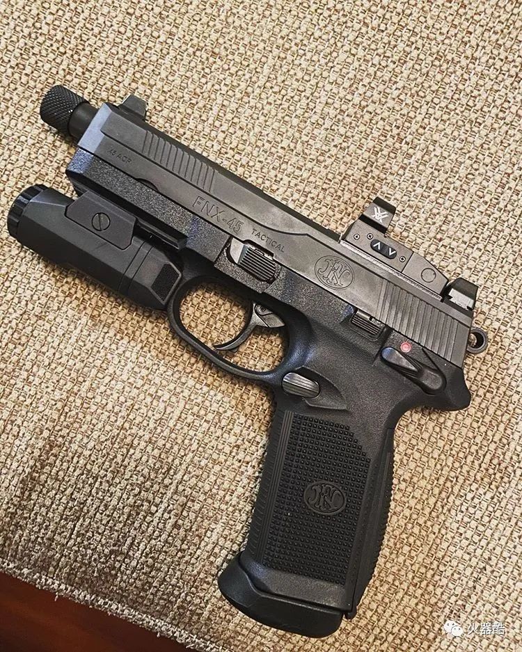 硬派手枪fn公司fnx45战术手枪图集