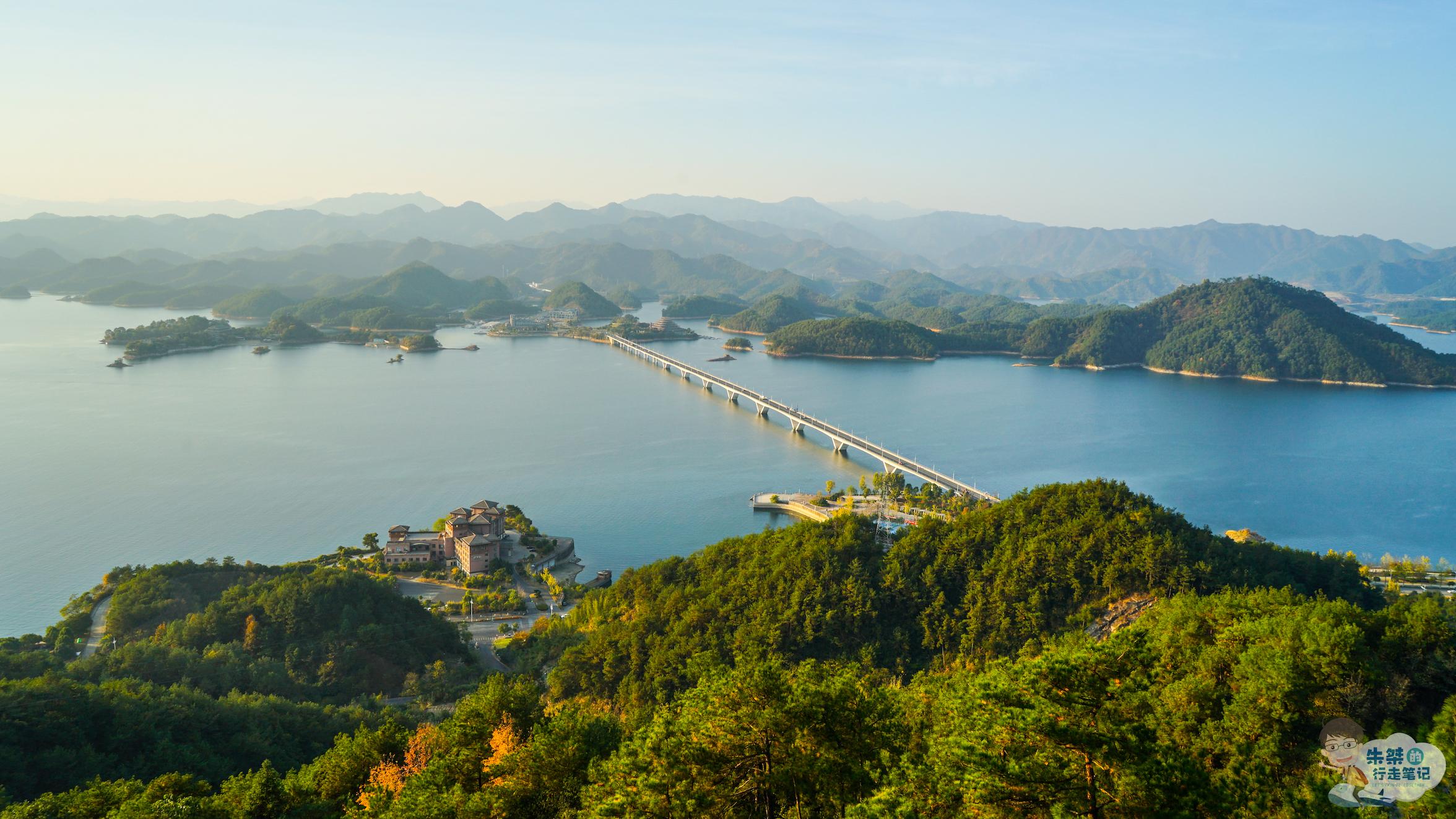 因矿泉水而全国闻名的人工湖从水库摇身一变成天下第一秀水