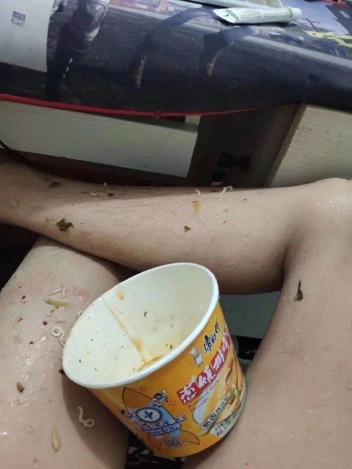 你们喜欢喝奶茶吗?男孩子喜欢大的奶~茶