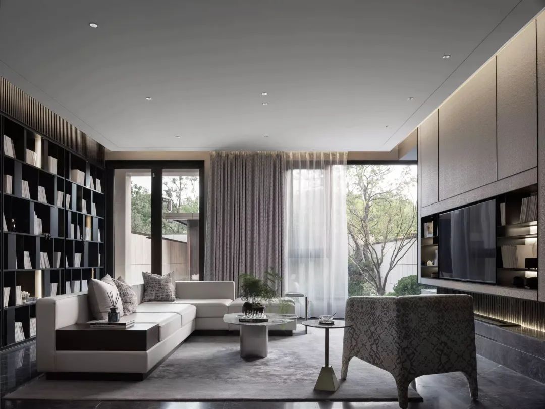 新美学含蓄的奢华岁月的洗礼