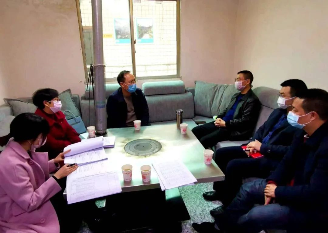 "专题部署会上,市委常委,市纪委书记,市监委主任祝长远要求,市纪委市