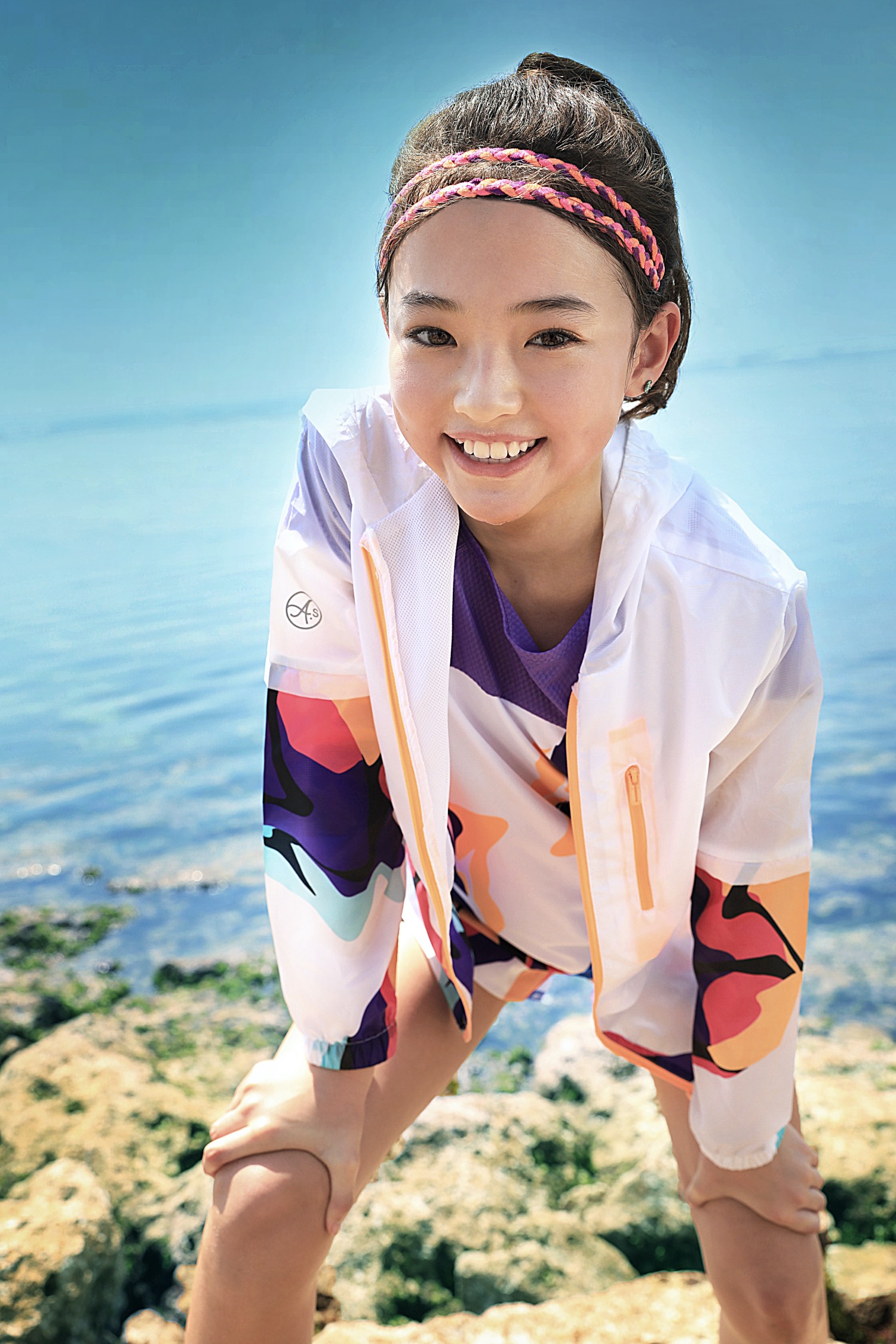 安踏儿童正式官宣品牌"活力顽家"ella gross 顽美出发