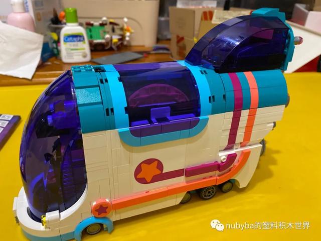 lego乐高70828梦幻派对巴士测评