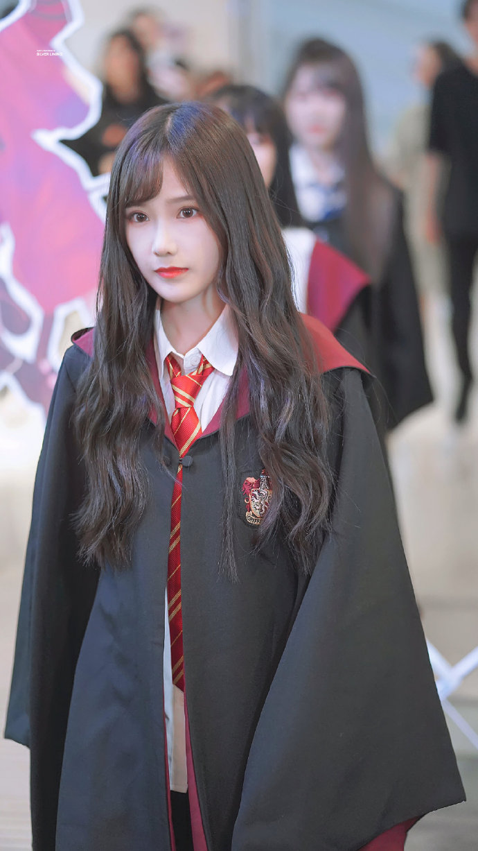 出现了snh48里面最中二的成员竟然是她