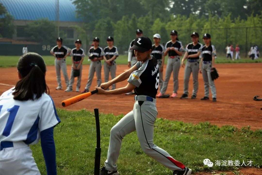 中关村中学知春分校图片