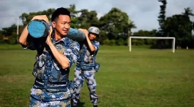 邬晔纬有硬仗马上冲锋