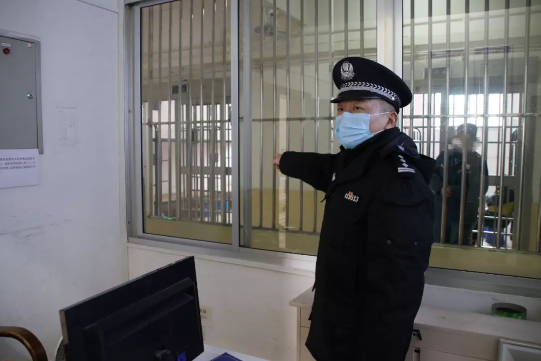 【抗击疫情】战"疫"下的赤山监狱警察