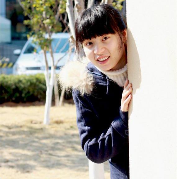 陈臻:杭州市求是教育集团美术教师,西湖区教坛新秀,西湖区优秀教研