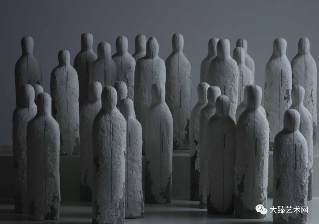 雕塑家霍波洋在作品里注入主观精神和自身风格