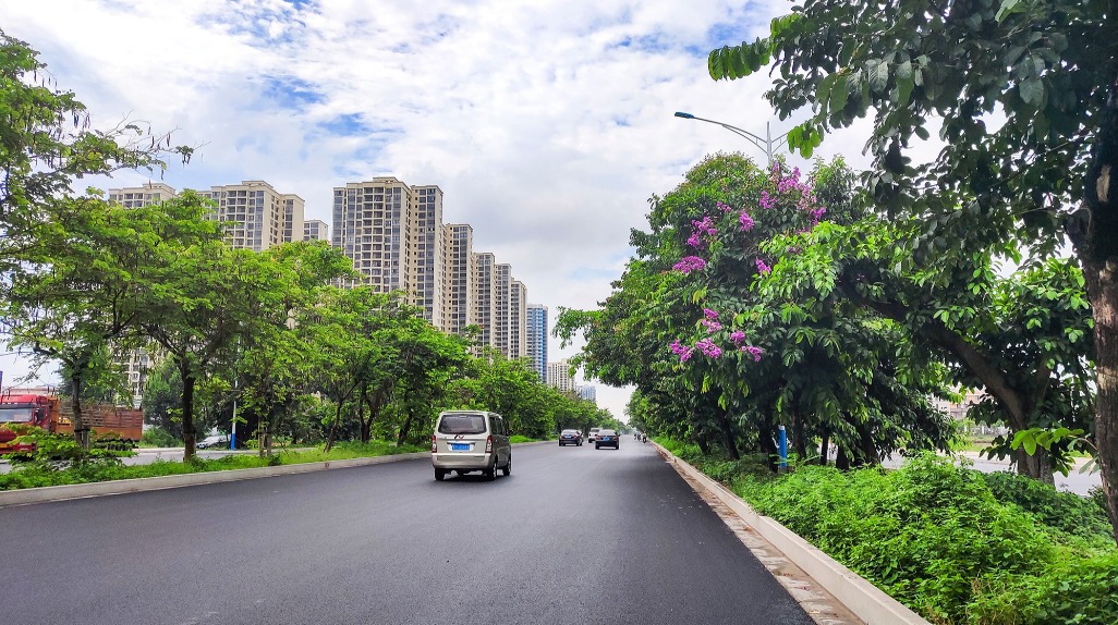 原创投资7千多万北海市要把南珠大道景观建设得更加漂亮
