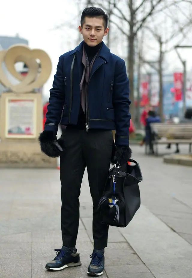 早春男生穿衣愁学一学街拍男神的穿法女友都爱看