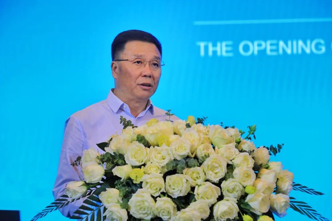 卸任茅台董事长3天后李保芳新职务公开